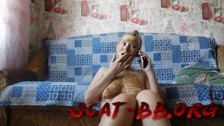 Shit and talking on the phone (KatyaKASS) 6 September 2018 [FullHD 1080p] 1.40 GB