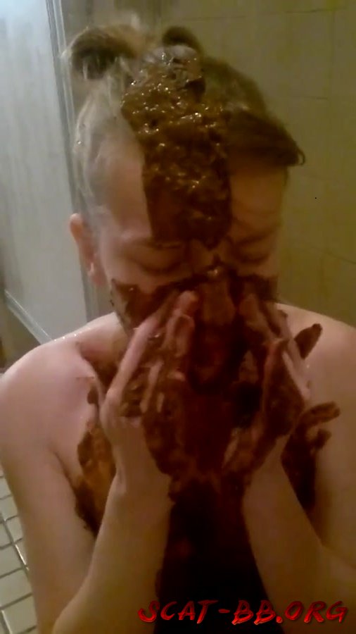 Shit On Head Or Total Scat Mess (Julia Dream) 12 February 2021 [HD 720p] 126 MB