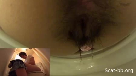 Hidden camera in a public women’s restroom inside the toilet (Asian) 20 February 2024 [FullHD 1080p] 494 MB