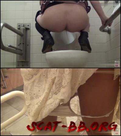 Japanese girls self filmed poop and pee in toilet. (Defecation, Jade scat) 3 February 2019 [FullHD 1080p] 580 MB