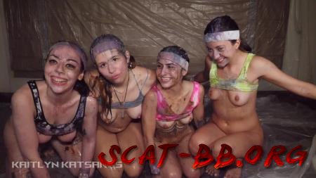 3rd scat scene (Kaitlyn Katsaros, Isabel Moon, Lolly Mai, Natalie Brooks) 9 October 2021 [FullHD 1080p] 2.87 GB