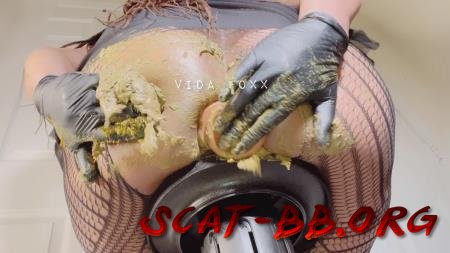 Huge Shit with Smearing and Anal Penetration (VidaFoxx) 25 October 2022 [FullHD 1080p] 778 MB