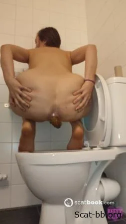 Big load squatting with great ass and poop view (Scatting) 9 May 2024 [UltraHD 2K] 54.1 MB