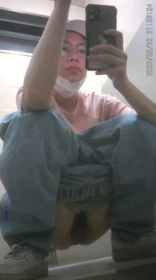 Holds his white panties so as not to piss himself (Spy Cam) 24 May 2024 [FullHD 1080p] 1.15 GB