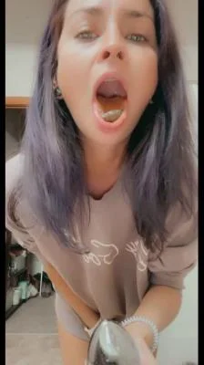 Eating Off Of My Plug Twice (LilButtLex) 28 April 2025 [UltraHD 2K] 141 MB