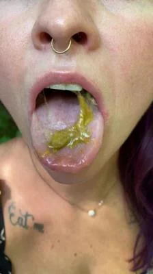 Golf Balls in Public (LilButtLex) 19 April 2025 [UltraHD 2K] 466 MB