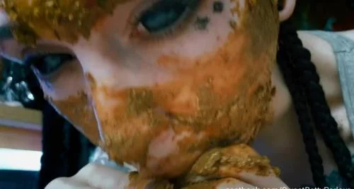 It's the perfect moment! (SweetBettyParlour) 3 May 2025 [HD 720p] 127.79 MB
