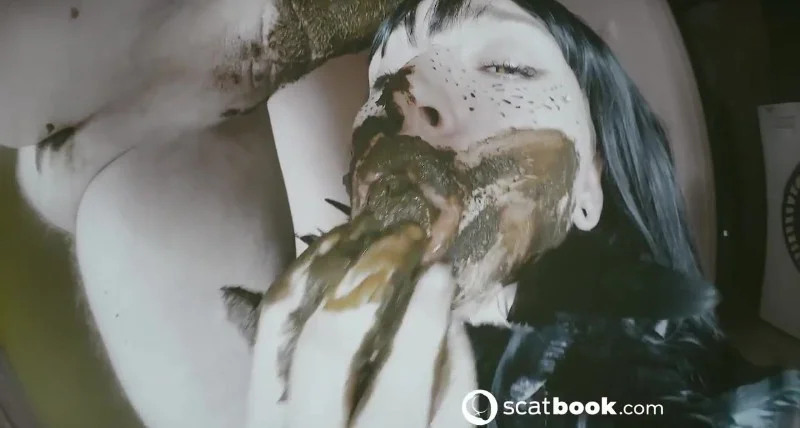 Enormous Huge Turd SCAT Blowjob x Eating (SweetBettyParlour) 21 May 2025 [HD 720p] 139.93 MB