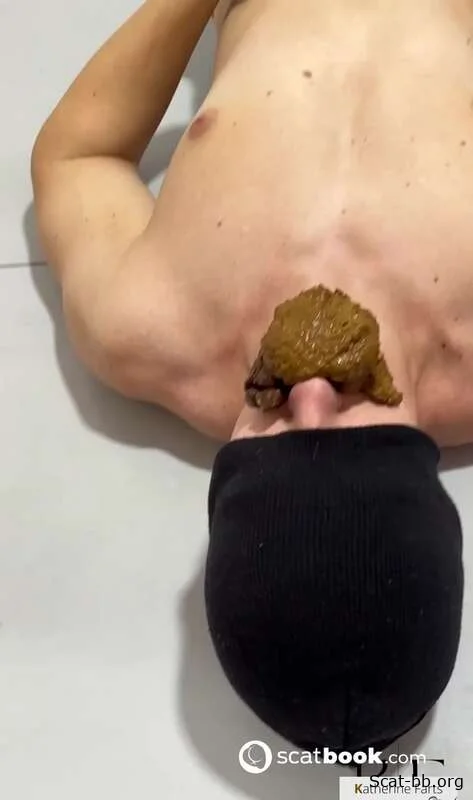 Pile of shit (Katherine Farts) 26 May 2025 [Fart, Femdom Scat]
