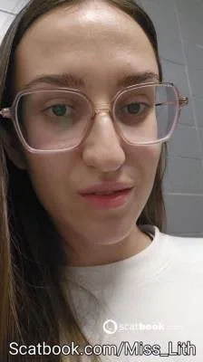 Shitting 22 (Miss Lith) 9 Jule 2025 [SD] 65.4 MB