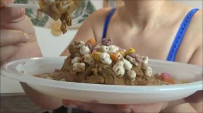 Delicious Shit Cake (Mistress Roberta) 12 October 2025 [SD] 417 MB