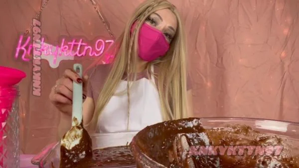 Kinky Bakery (KnkyKttn97) 8 November 2025 [HD 720p] 506 MB