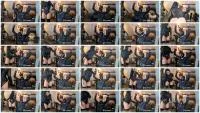 Eine Ladung Scheiße vom Latexhandschuh geleckt (Mistress Luciana) 31 December 2025 [HD 720p] 218 MB