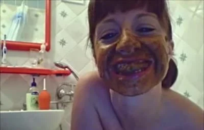 Me In Bathtube Full Of Poo And Pee (Santara Scat) 4 February 2026 [SD] 162 MB