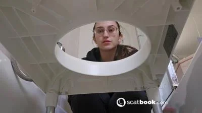 Scatting Girl 01 (Spain, Toilet Slavery) 21 February 2026 [HD 720p] 58.4 MB