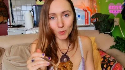 POV Cook And Feed (Solo, Defecation) 26 February 2026 [FullHD 1080p] 1.81 GB