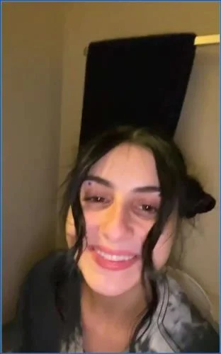 Midnight pee with Kait lmao (Kaitlyn Katsaros) 7 April 2026 [HD 720p] 9.74 MB