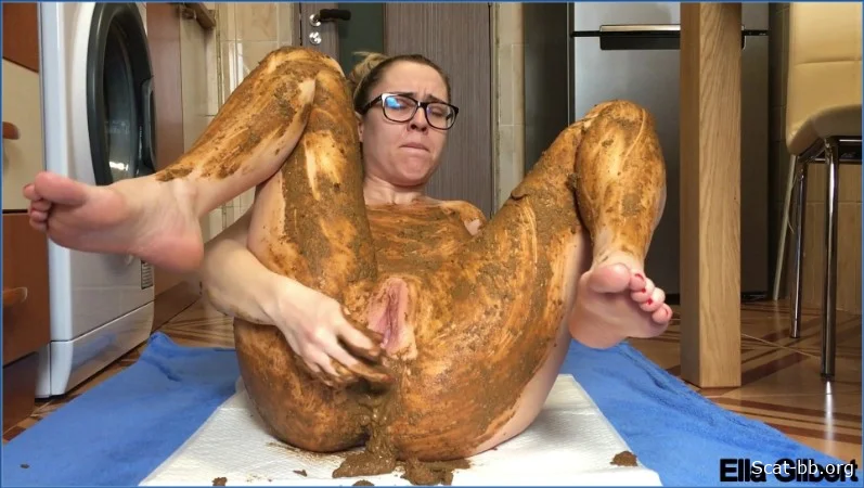 Ella Gilbert (Extreme Facial And Clothing Smearing) Scat, Solo: Germany FullHD 1080p