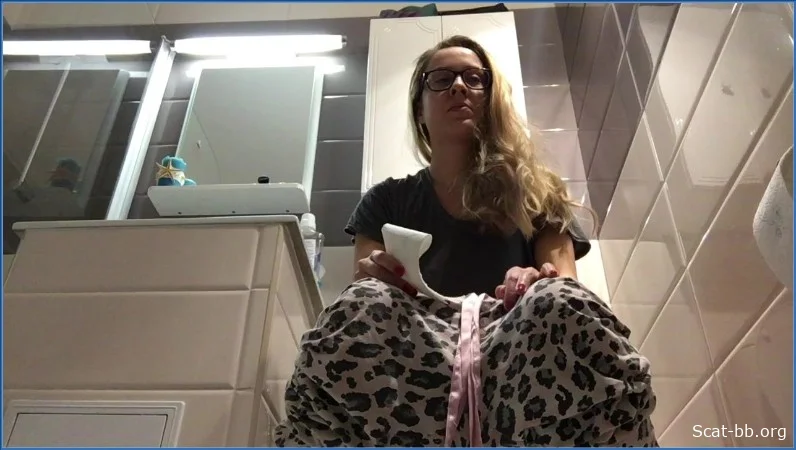 Ella Gilbert (Thick Log) Scat, Solo: Germany HD 720p