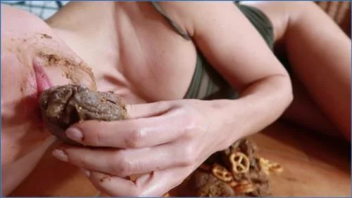 These pretzels are making me thirsty (Sabrina Dacos) 18 May 2026 [FullHD 1080p] 266.23 MB