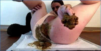 Emily Milk in Peach Panty Poo!- Hardcore Scat video