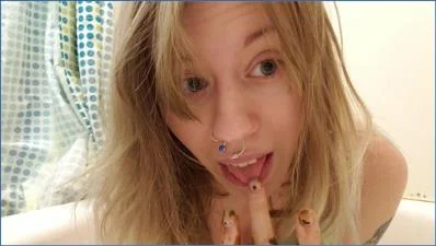 xxecstacy Delivers Dirty Scat in Enema Smear Taste Full of Pee and Solo