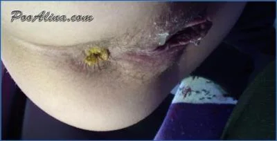 PooAlina's Scat Eating and Humiliation in a Car