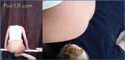 MilanaSmelly's Domination Show: Slave Eats Menstruation and Shit