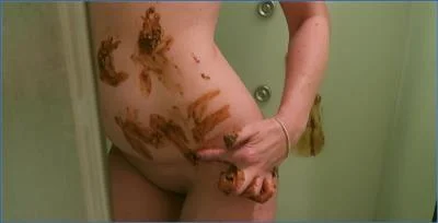 Linda aka Sexyass Shits and Smears in a Shower Solo Scat Release