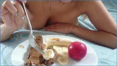 Brown Wife Dominates with Smearing and Pissing - Top Copro Smear Feast
