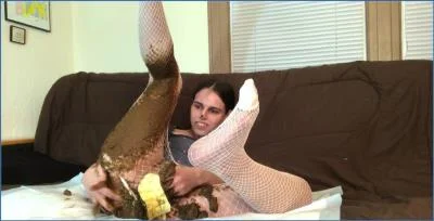 Emily Milk Shits and Eats in Pantyhose - Wild Shemale Defecation