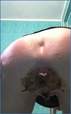 Ella Gilbert Defecates and Smears in a Nasty Solo Toilet Bout