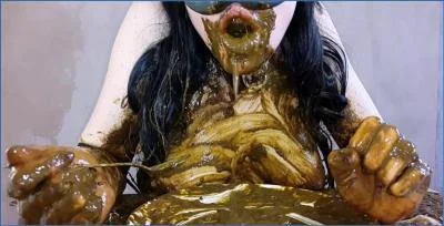 Anna Coprofield's Private Dinner: Condom-free Farting and Shit