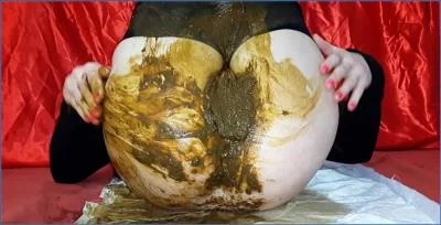 Anna Coprofield's Solo Defecation and Masturbation Spree - Polish