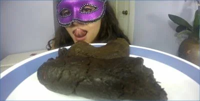 Love Rachelle's Filthy Femdom: A Good Girl Eats Her Shit