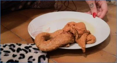 Badkitty España Delivers Extreme Solo Poop and Filthy Scat Play