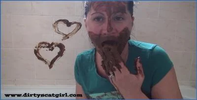 Dirtyscatgirl's Extreme Scat and Vomit Fetish Show