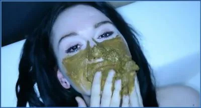DirtyBetty's Hardcore dirt: Real Russian Poop Action