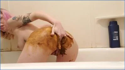 xxecstacy Smears and Farts During Close-Up Anal Fingering