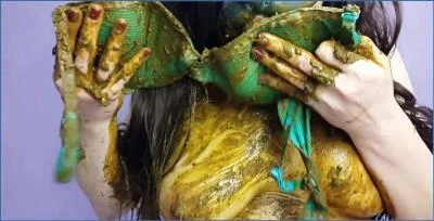 Anna Coprofield Solo: Hardcore Scat Fetish and Toilet Play