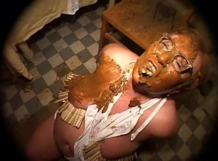 Dirty Anal Scatbook: Maid's Kaviar, Piss, and Fanta-Brown Chaos